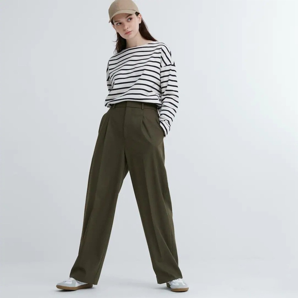 ❤️SOLD❤️ Uniqlo olive green pleated pants
